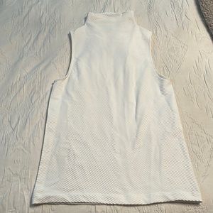 Athleta white turtleneck sleeveless top